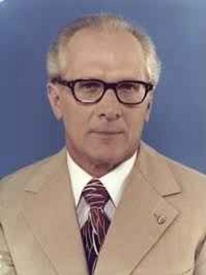 Secrétaire général Erik VonEcker
